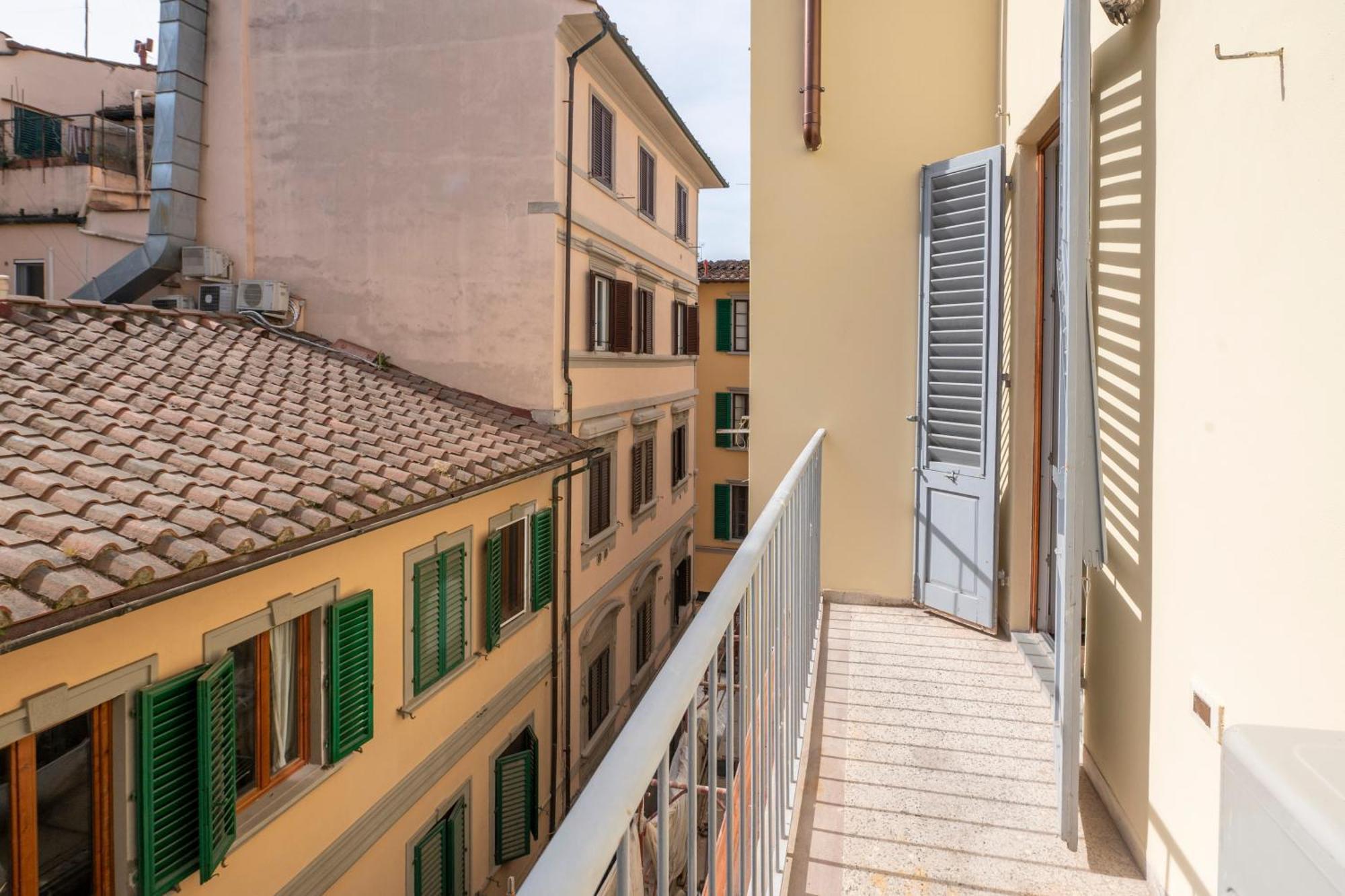 Appartement Tra Duomo E Uffizi Moderni Nel Cuore Dell'arte Florence